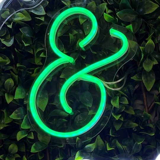 Neon RGB Sign (LED)   -  "&"