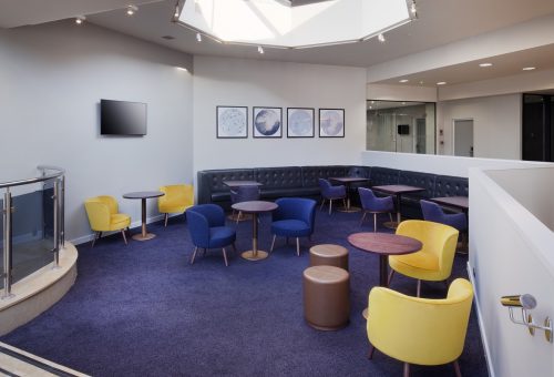 Lounge at DoubleTree by Hilton Manchester Airport